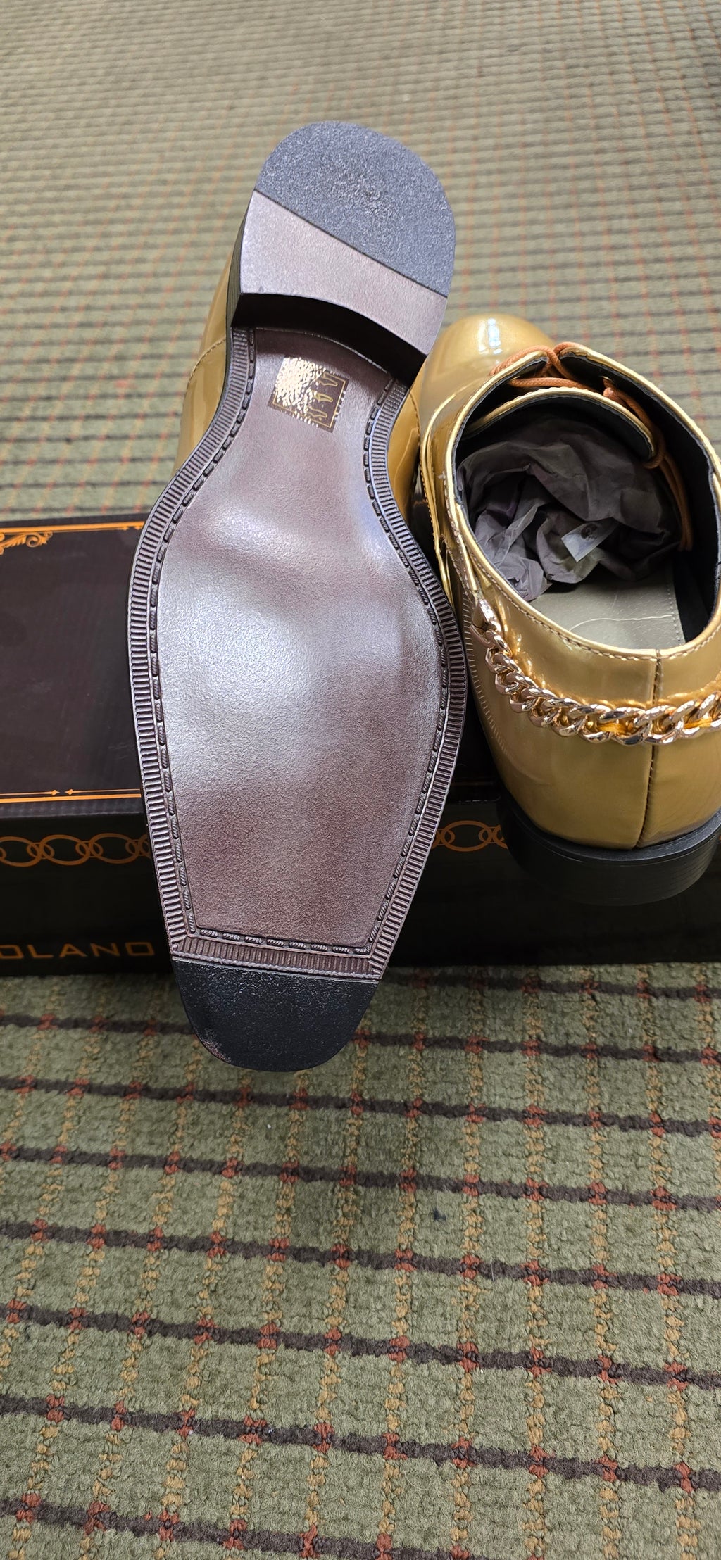 Bolano Chainz Gold Dress Shoe