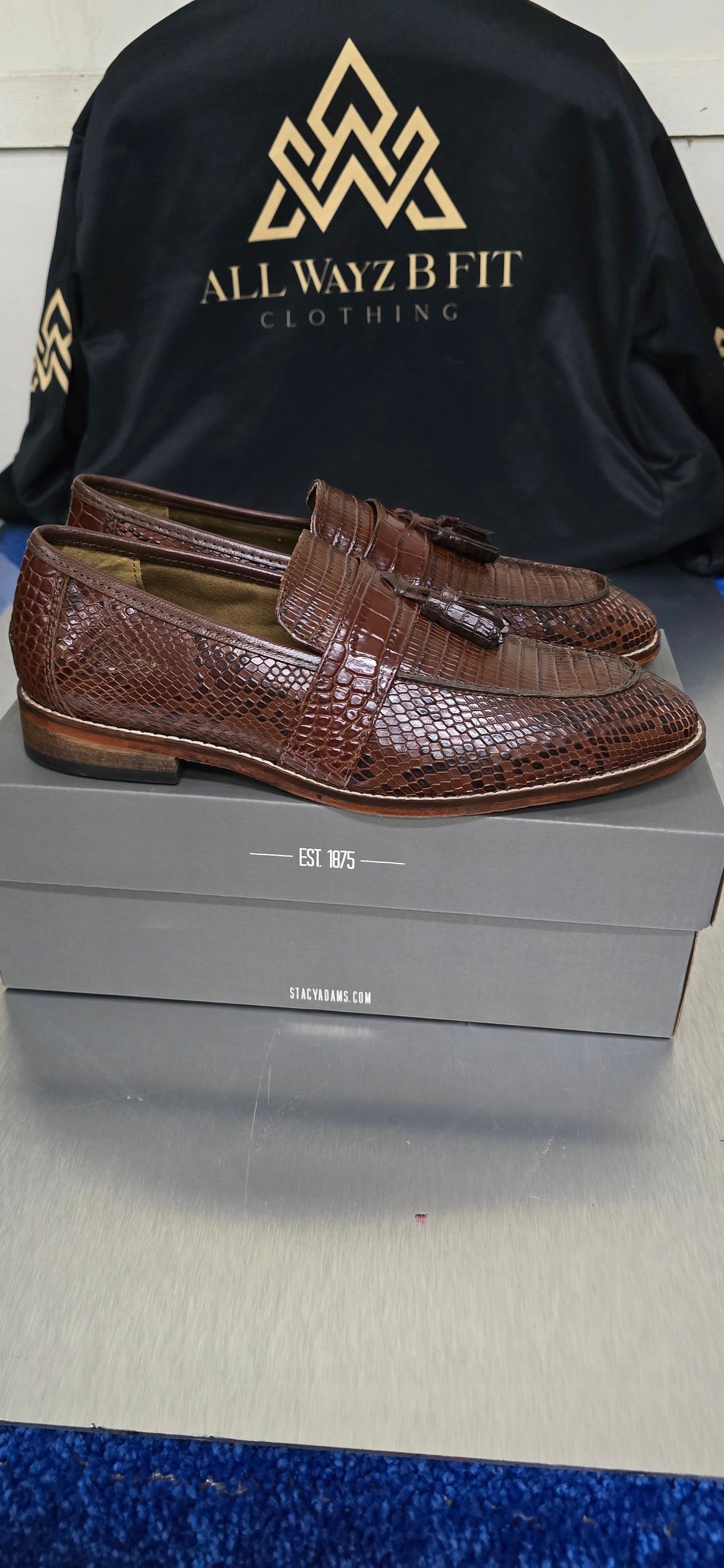 Stacy Adams Lizard Print Slip On