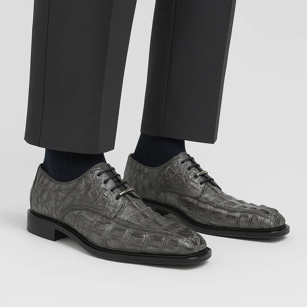 Chapo Gray Bicycle Toe