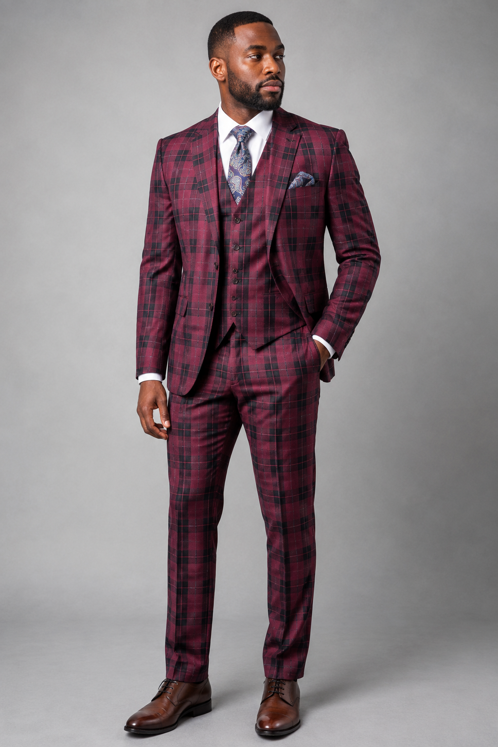 Felipe Men's Plaid 3-Piece Modern Fit Suit